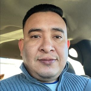 Meet your Posher, Juan c